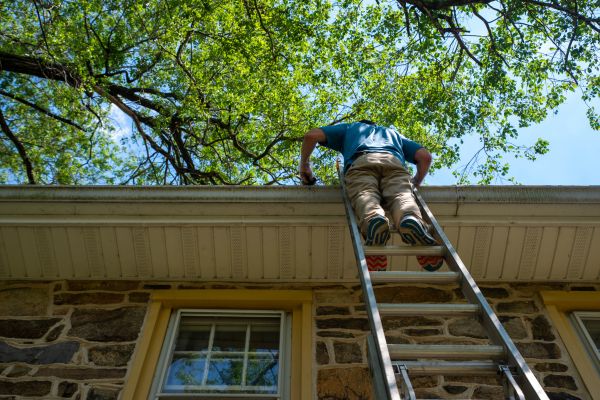 Industrial Gutter Cleaning in Pottstown