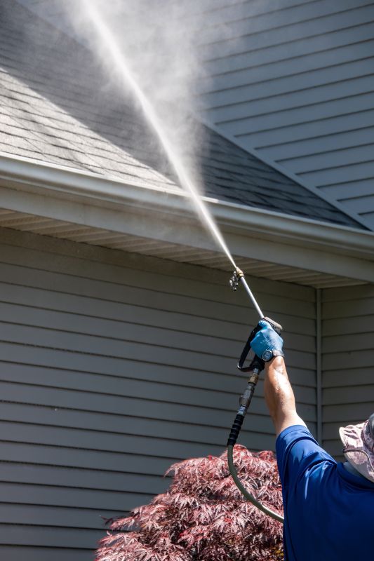 Building Gutter Cleaning